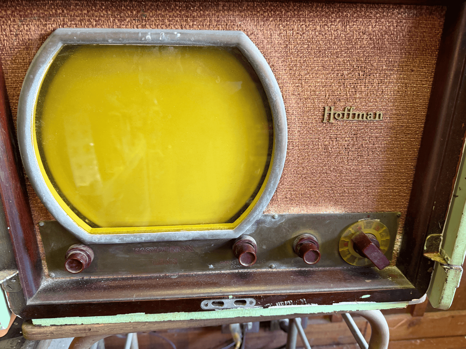 Hoffman "Easy Vision" Table Television — Early 1950s (Amber Screen, As-Is)